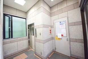 日暮里サンライズマンションンの物件外観写真